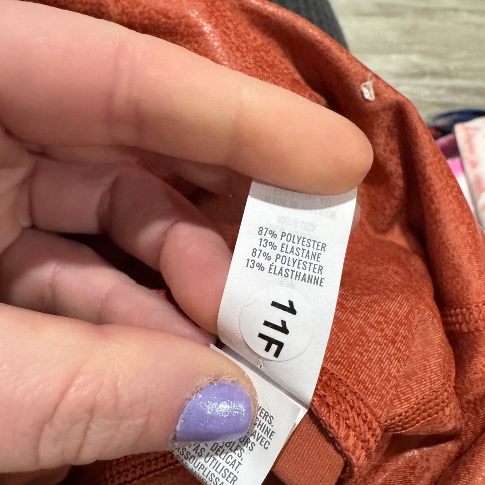 Aerie offline crackle Rust Orange High-Waisted Leggings - Picture 3 of 4